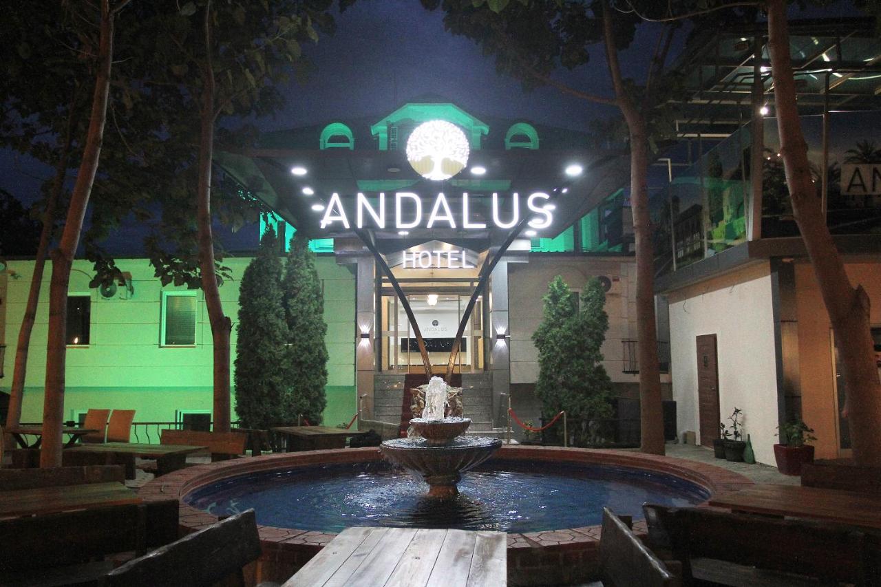Hotel Andalus Skopje Buitenkant foto