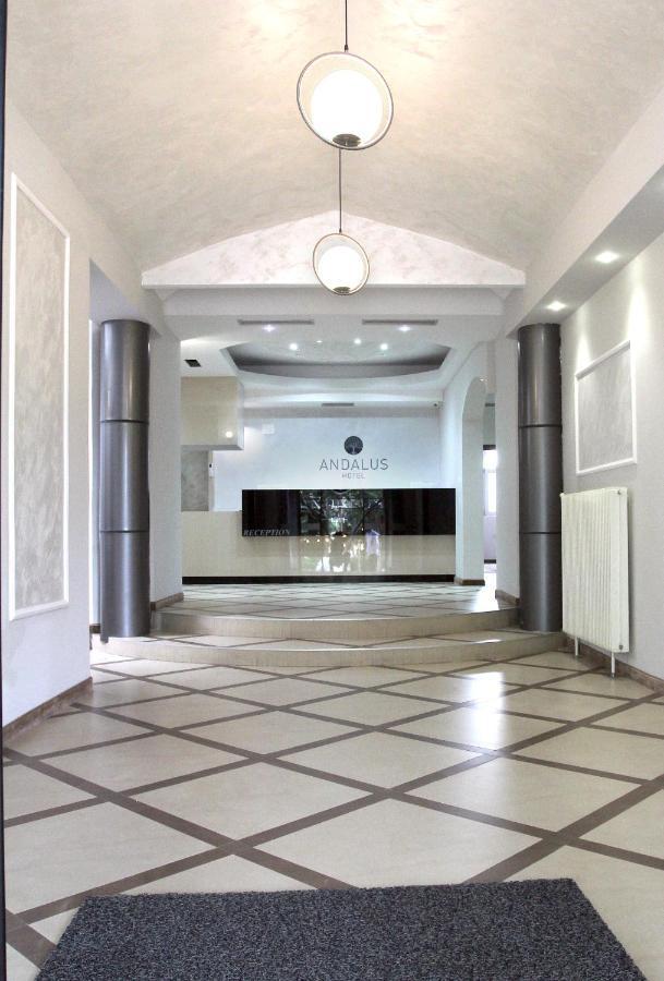 Hotel Andalus Skopje Buitenkant foto