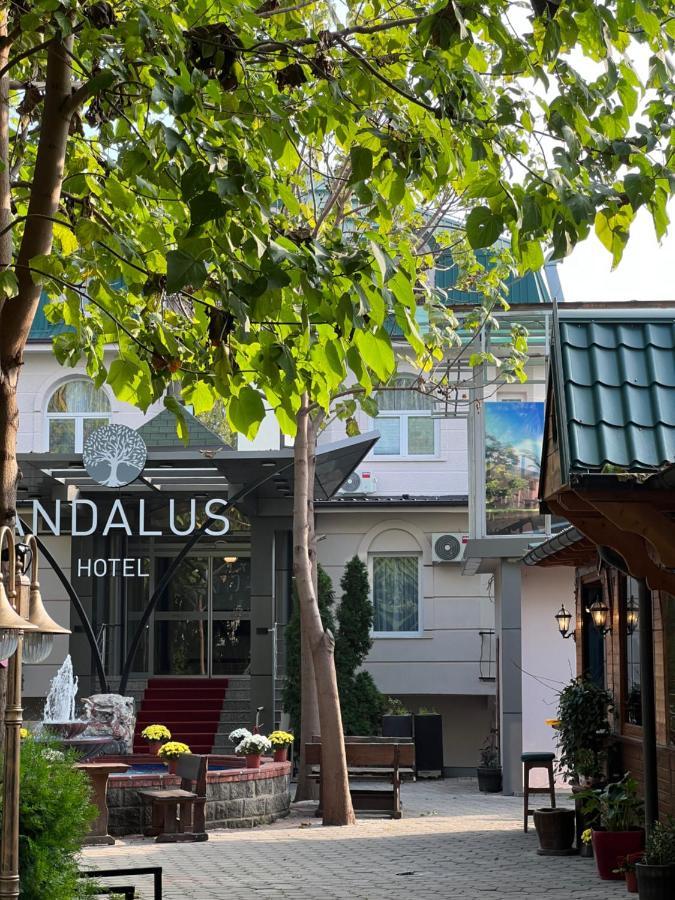 Hotel Andalus Skopje Buitenkant foto
